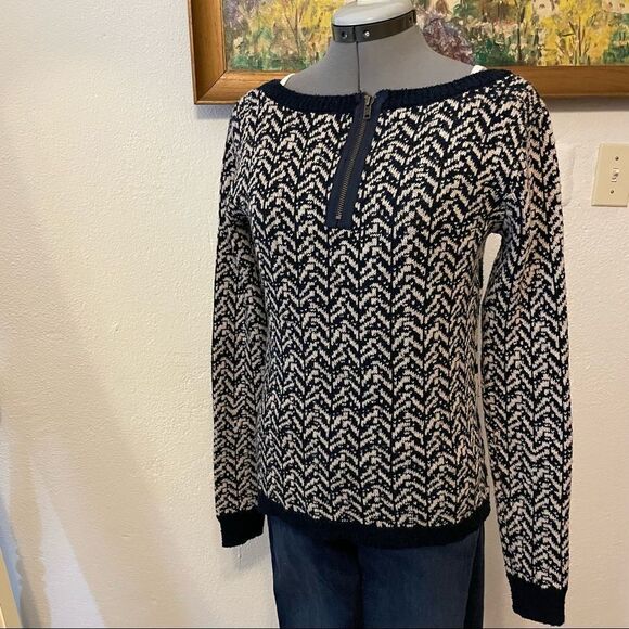 David Kahn cream and navy patterned sweater Small - Picture 2 of 12